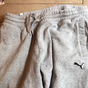 Men’s Puma sweats